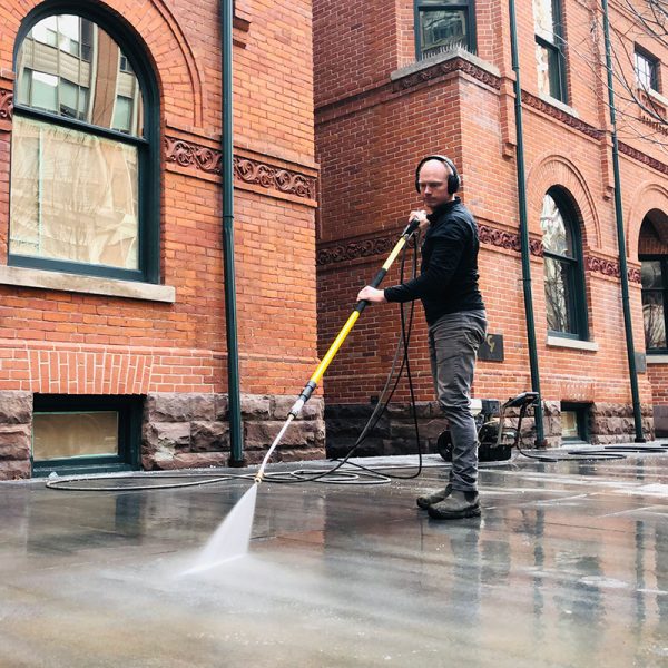 pressure washing service