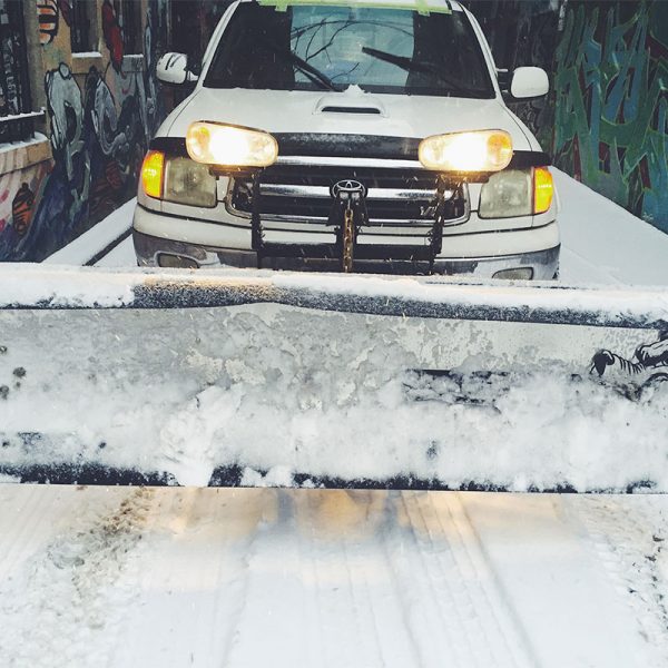 alleyway snow removal